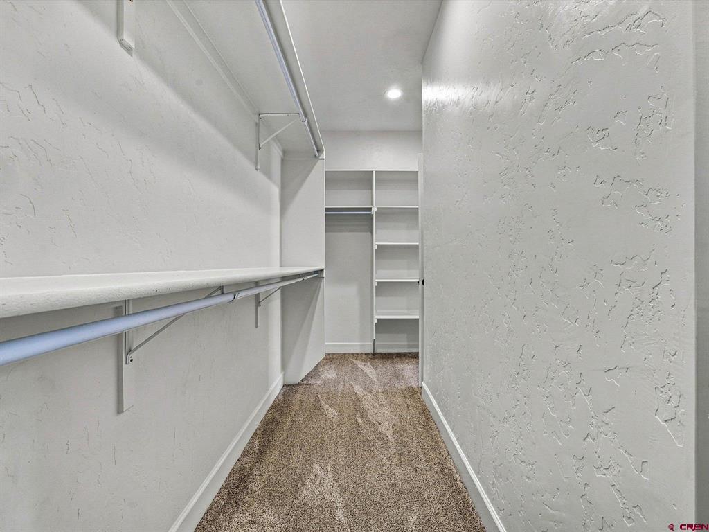 680 Arran Way Property Photo 14