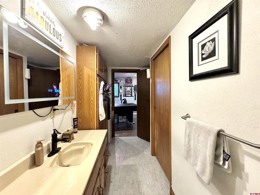 598 Pine Street Property Photo 19