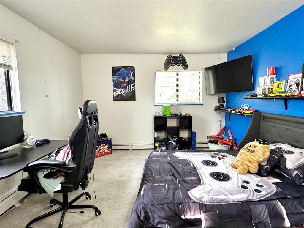 598 Pine Street Property Photo 28