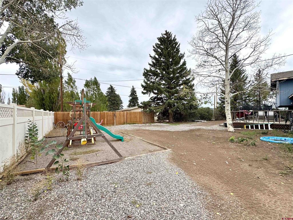 598 Pine Street Property Photo 40