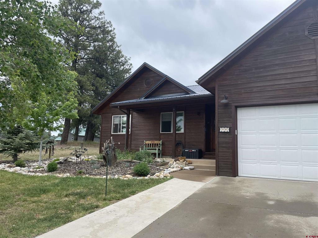 152 Saturn Drive Property Photo 1
