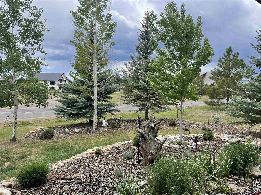 152 Saturn Drive Property Photo 3