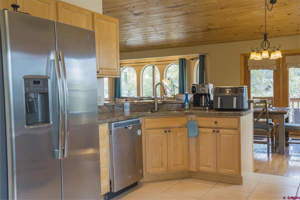 152 Saturn Drive Property Photo 10