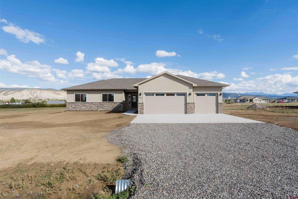22196 6840 Court Property Photo 1