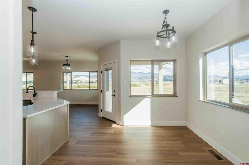 22196 6840 Court Property Photo 6
