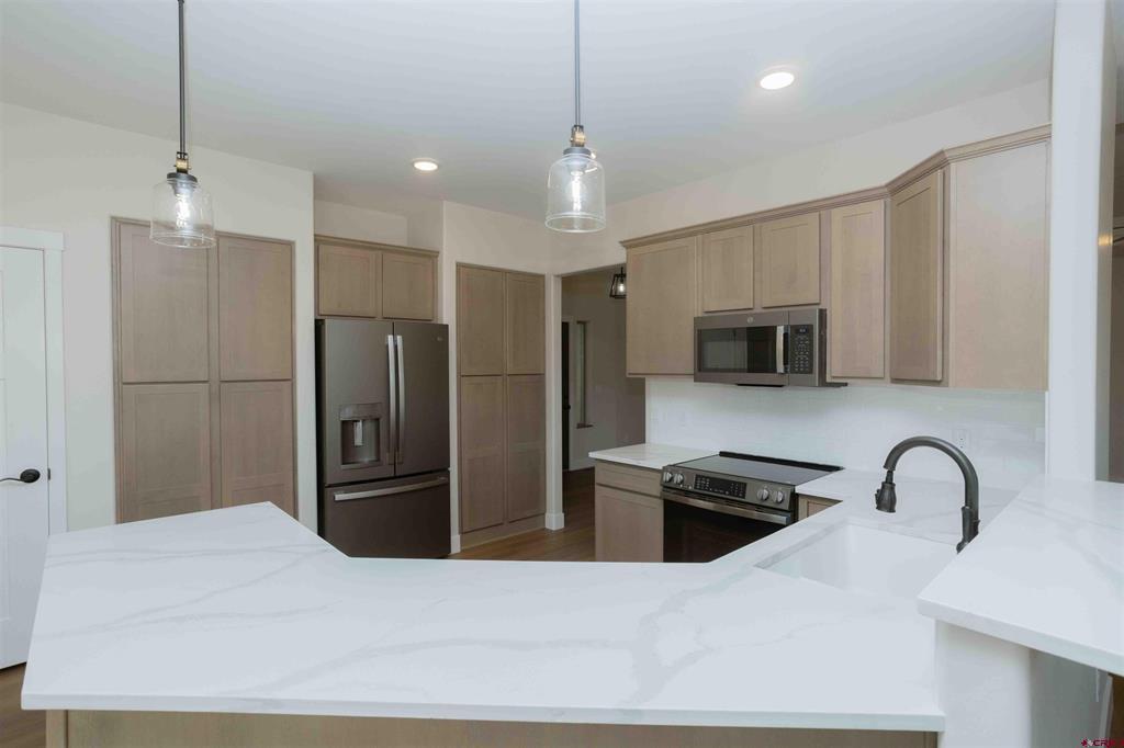 22196 6840 Court Property Photo 9