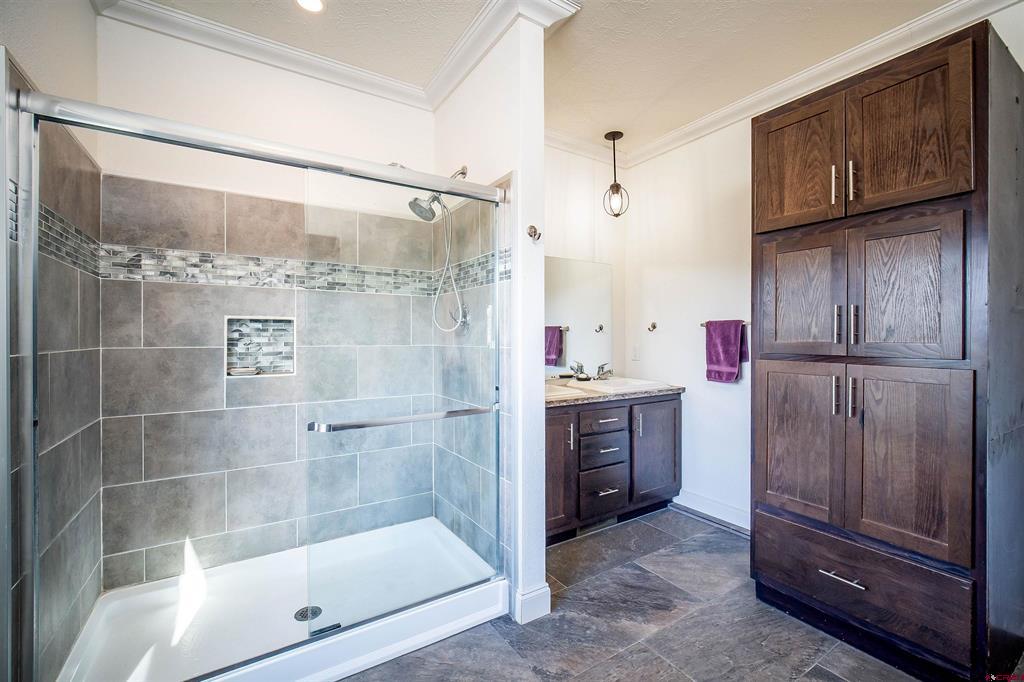 94 Pioneer Place Property Photo 11