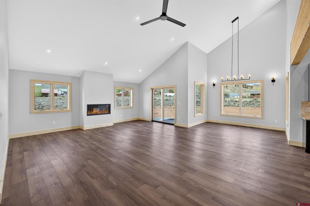 400 Columbine Road Property Photo 18