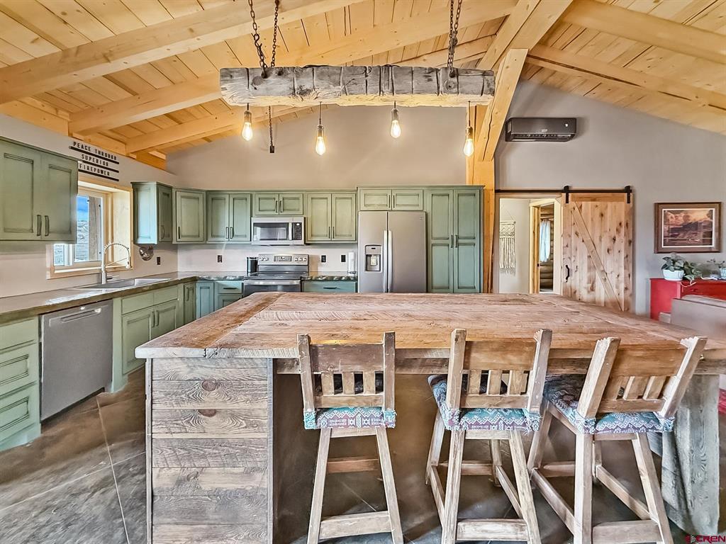 5280 3400 Road Property Photo 15