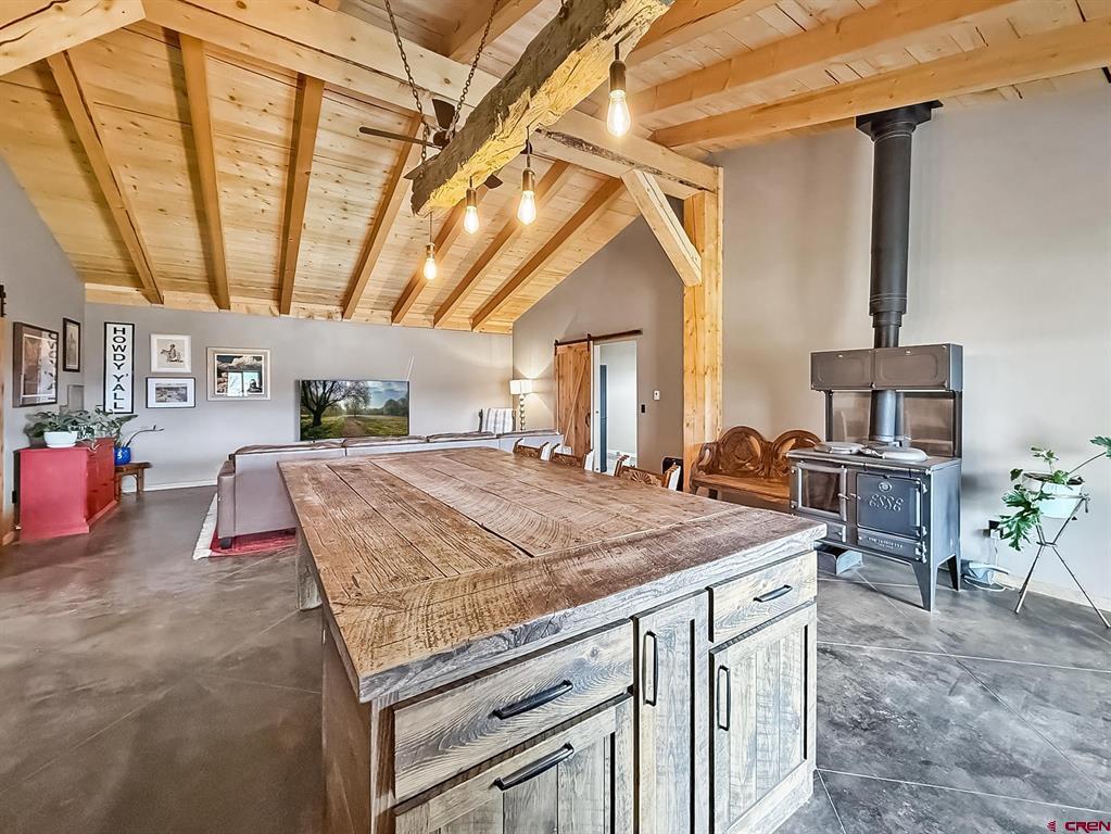 5280 3400 Road Property Photo 16