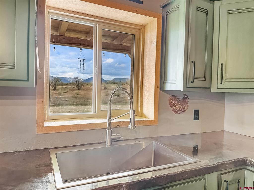 5280 3400 Road Property Photo 17