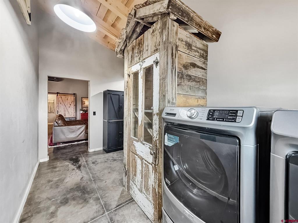 5280 3400 Road Property Photo 27