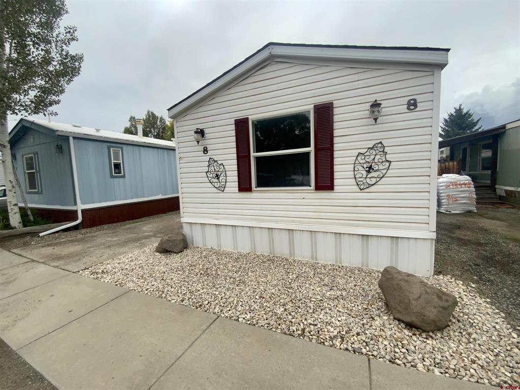 1215 W New York Avenue Property Photo 1