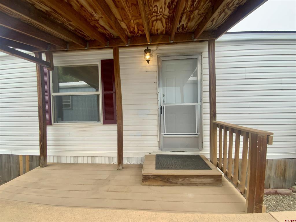 1215 W New York Avenue Property Photo 4