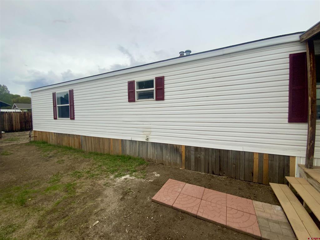 1215 W New York Avenue Property Photo 5