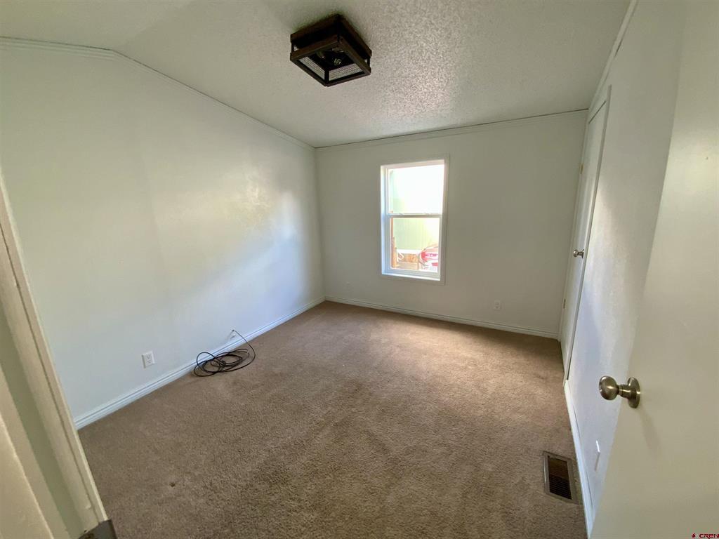 1215 W New York Avenue Property Photo 14