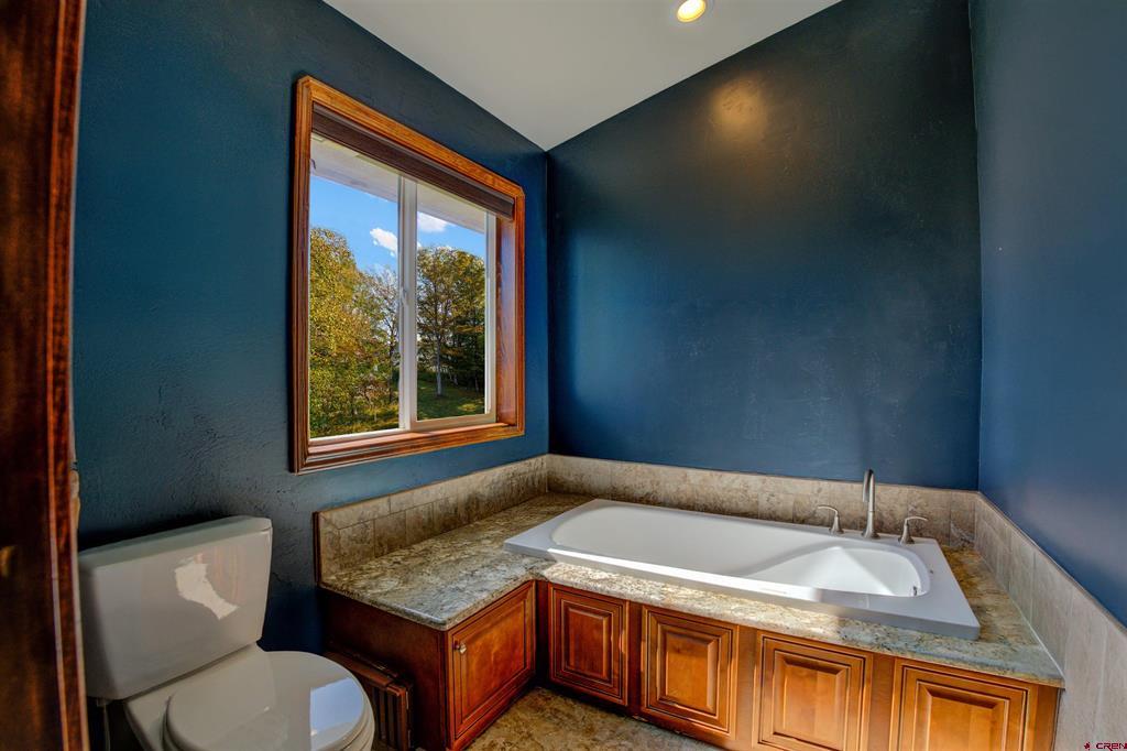 12336 Road 23.25 Loop Property Photo 21
