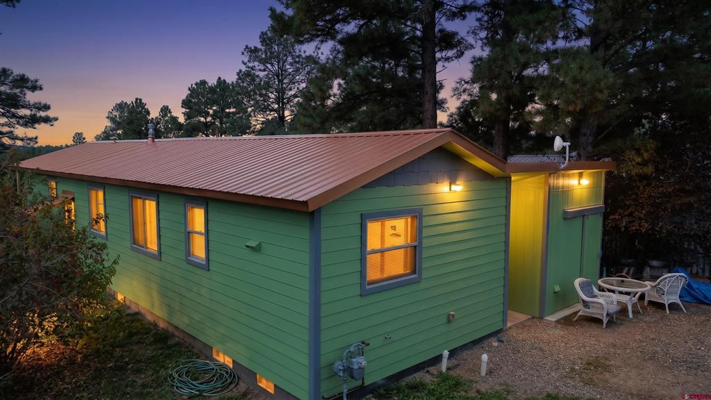 307 Canyon Circle Property Photo 1