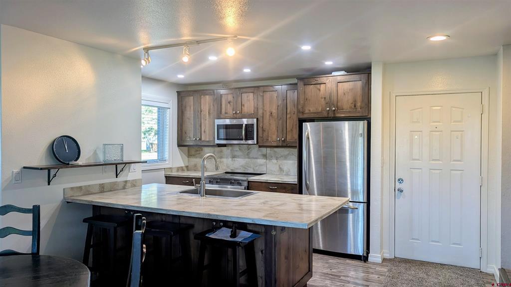 247 Davis Cup Property Photo 5