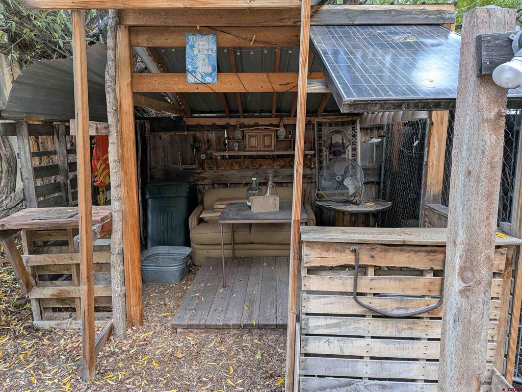 440 Denver Avenue Property Photo 25