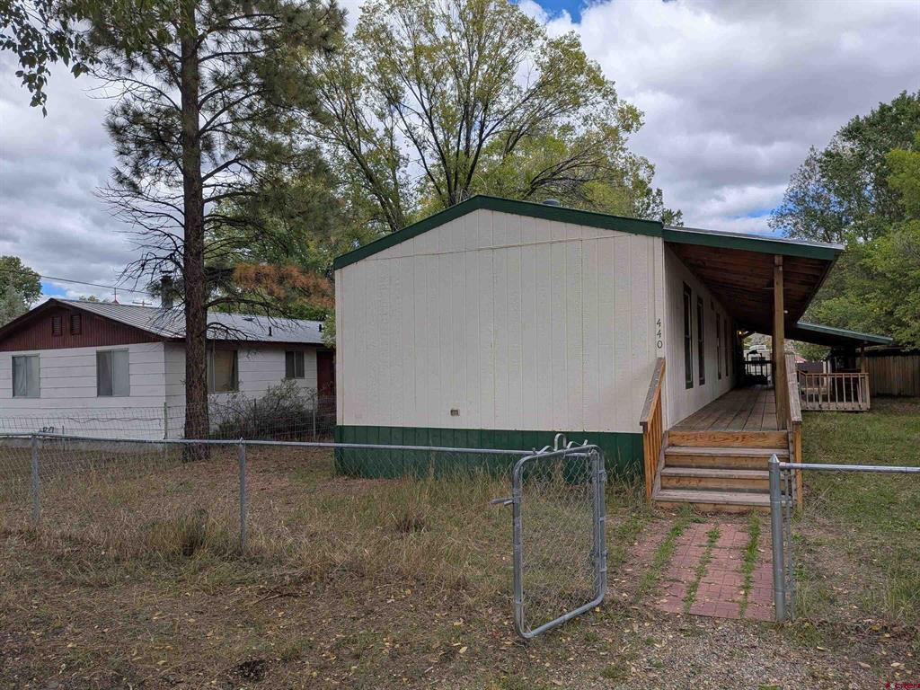 440 Denver Avenue Property Photo 36