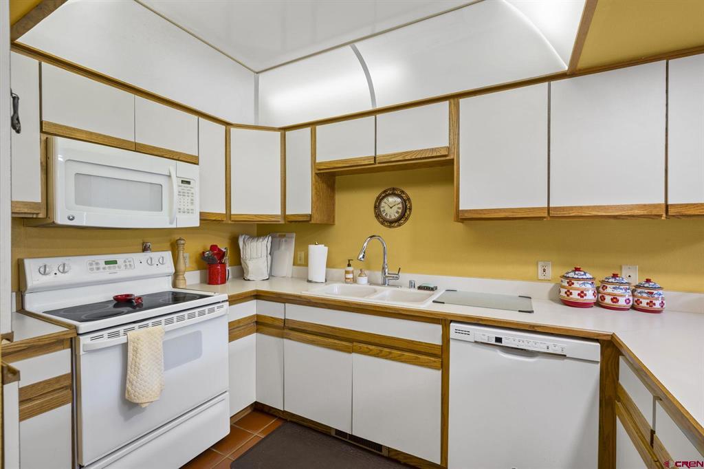 34511 N Highway 550 Property Photo 17
