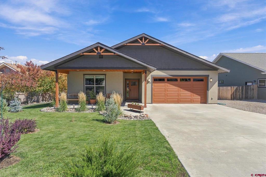 320 Star Crossing Property Photo 1