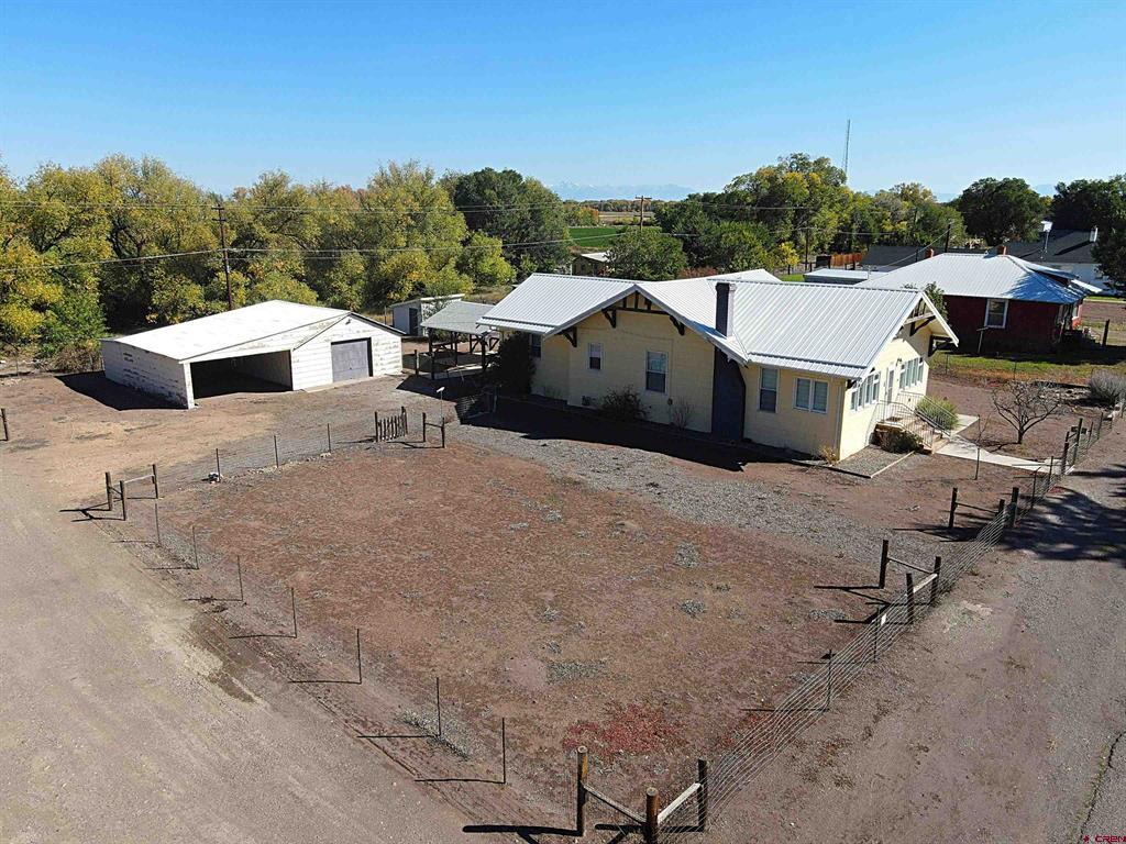 1707 Sickles Street Property Photo 34