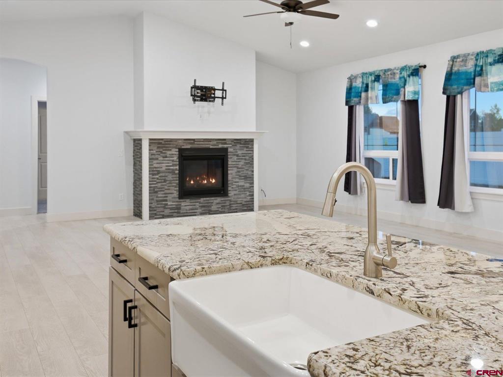 1112 Riverbend Court Property Photo 14