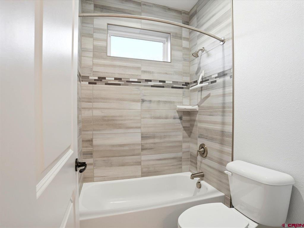 1112 Riverbend Court Property Photo 19