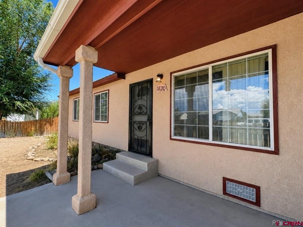 1820 San Juan Avenue Property Photo 1