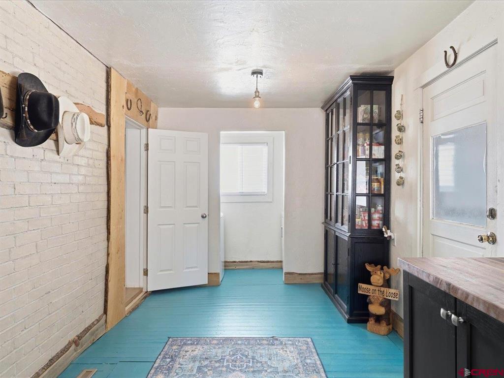 560 Howard Street Property Photo 28