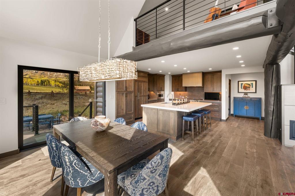 215 Zuni Trail Property Photo 16