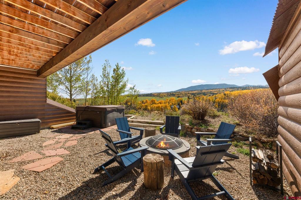 215 Zuni Trail Property Photo 36