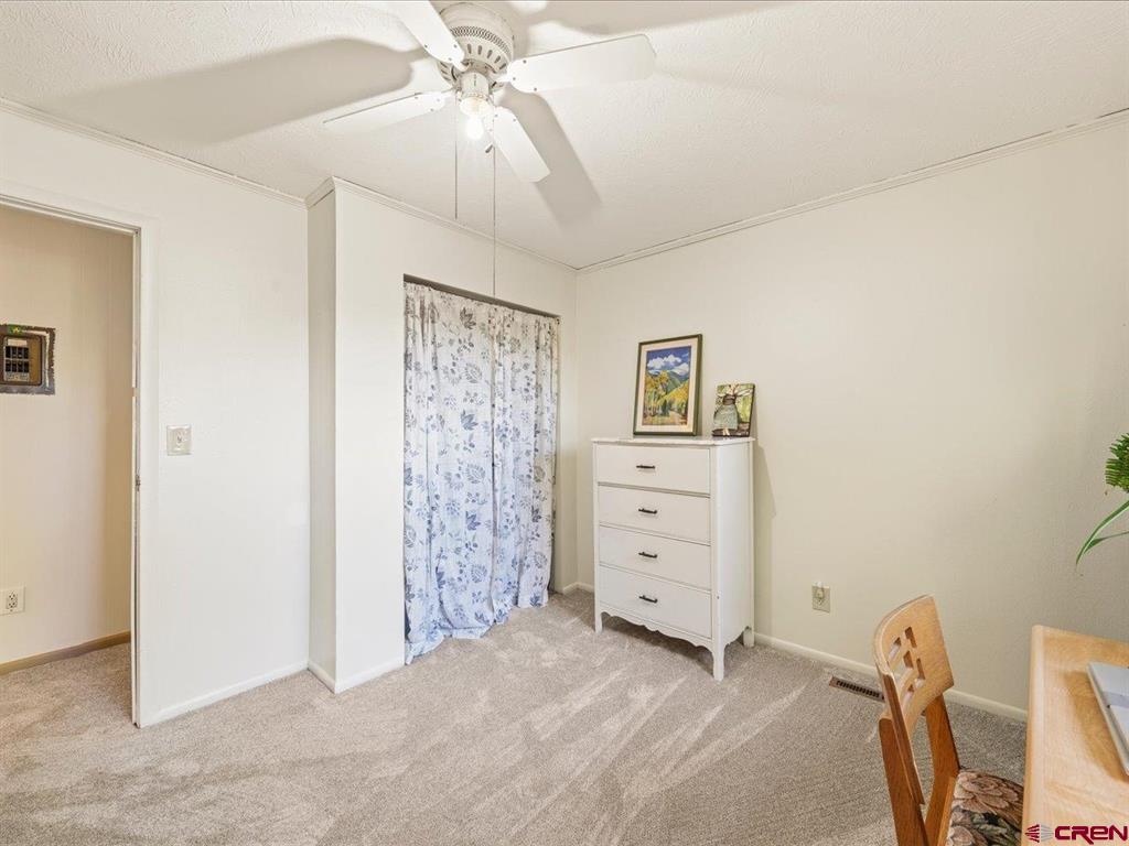 718 S Church Avenue Property Photo 17