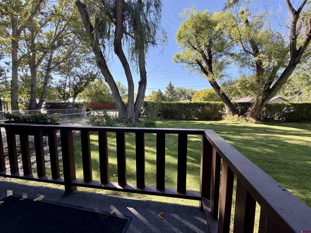 718 S Church Avenue Property Photo 23