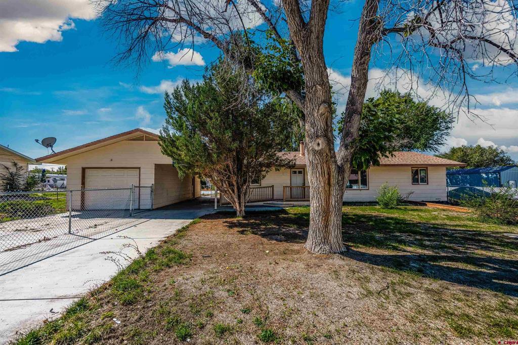 791 White Street Property Photo 2