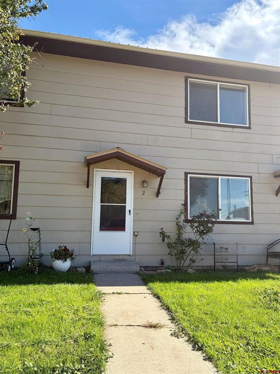 740 N Cascade Avenue Property Photo 1
