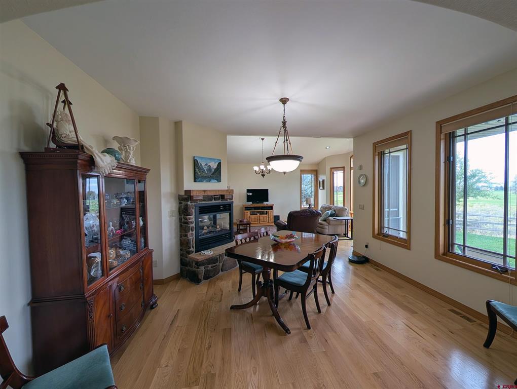 434 Cobble Creek Drive Property Photo 6