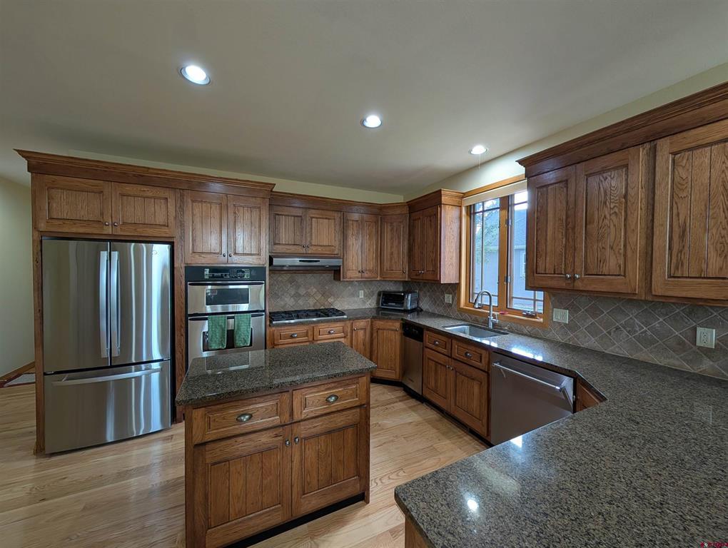 434 Cobble Creek Drive Property Photo 14