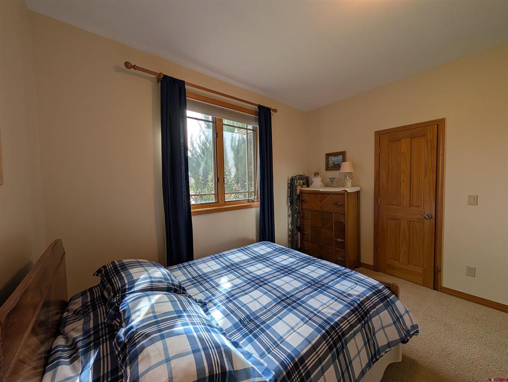 434 Cobble Creek Drive Property Photo 29