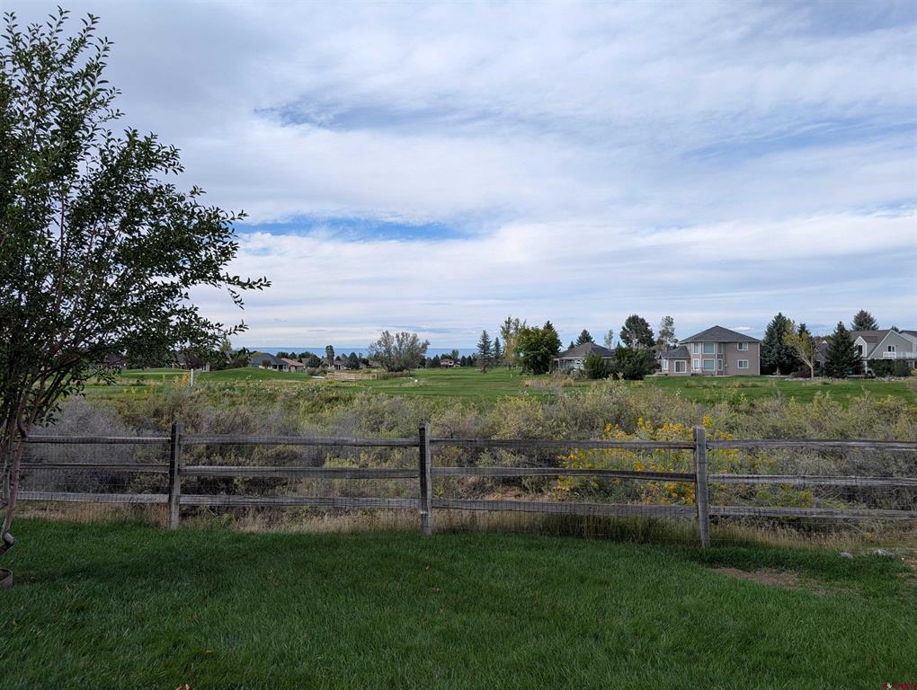 434 Cobble Creek Drive Property Photo 30
