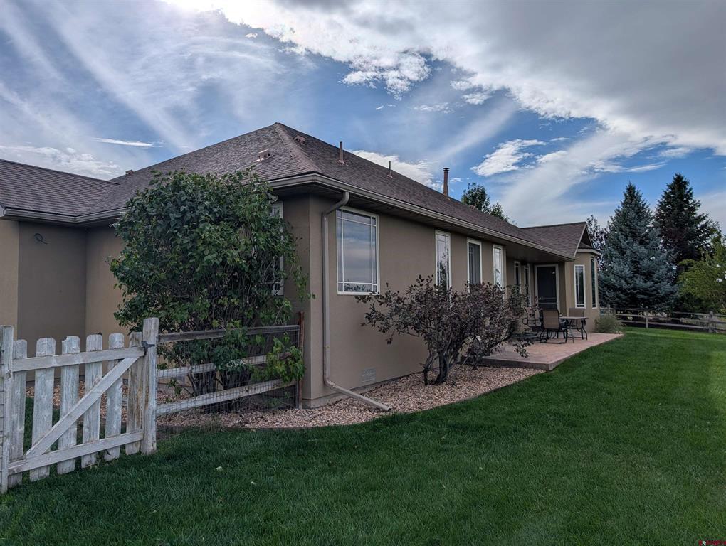 434 Cobble Creek Drive Property Photo 35