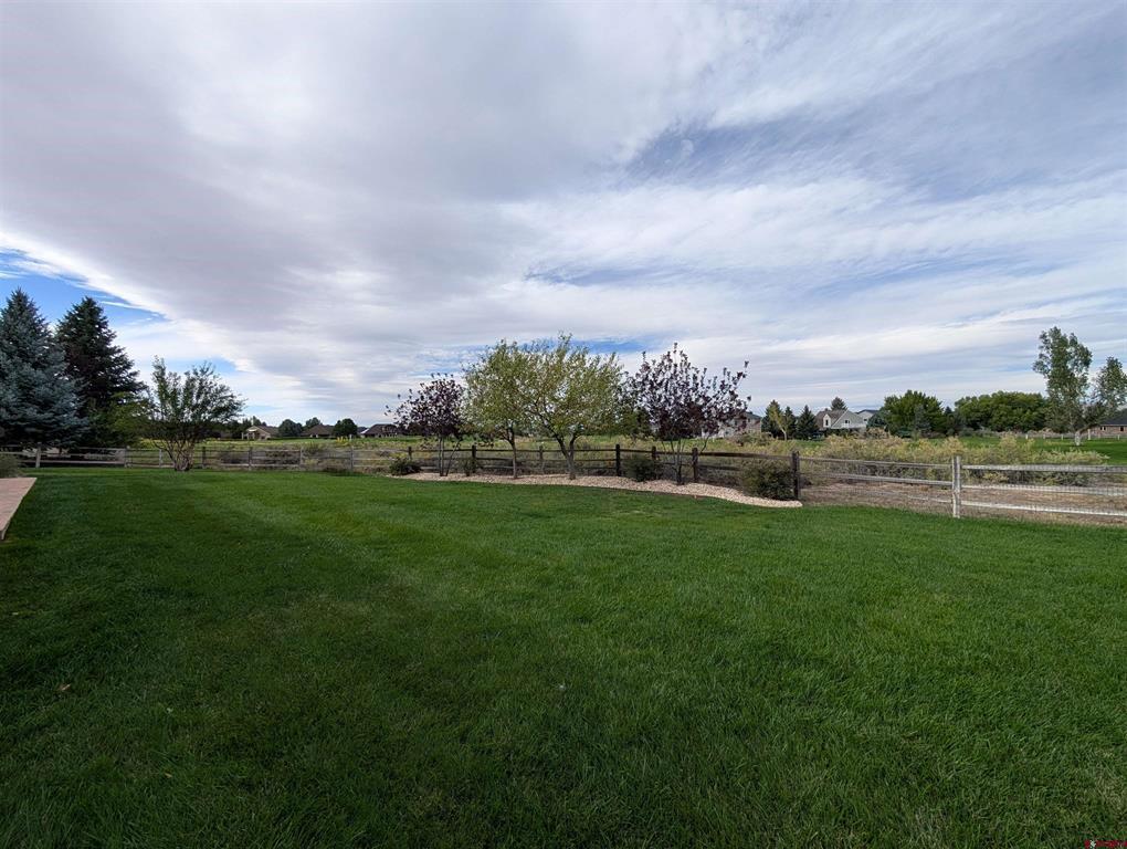 434 Cobble Creek Drive Property Photo 38