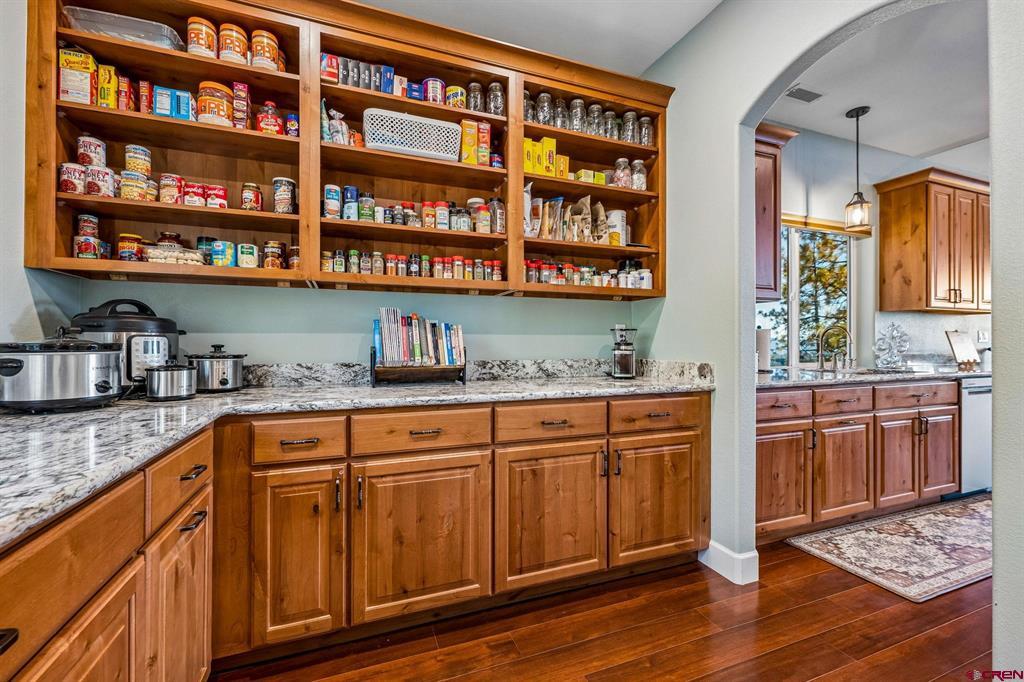 509 Hilltop Drive Property Photo 18