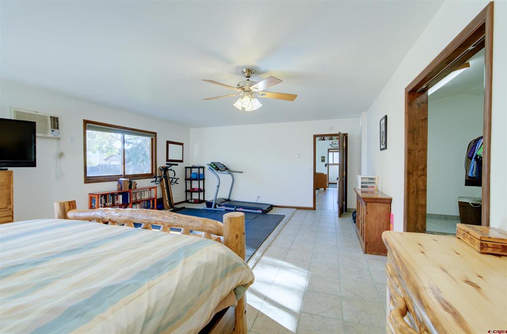 728 Weber Drive Property Photo 15