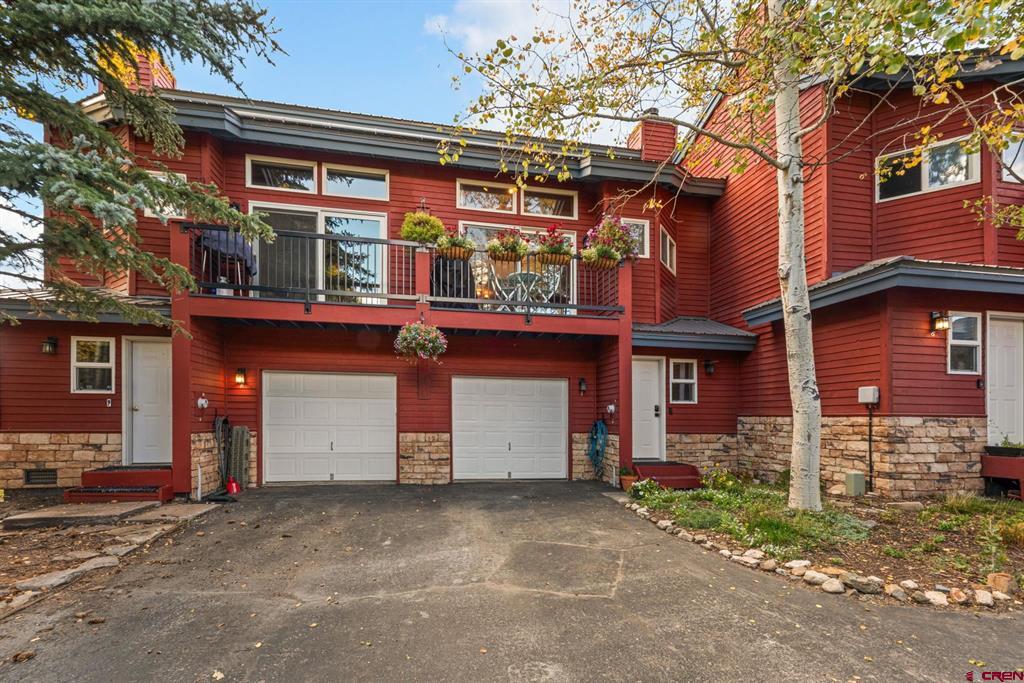 17 Castle Road Property Photo 1