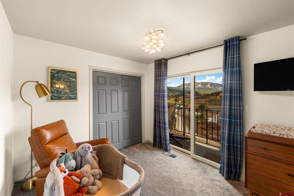 17 Castle Road Property Photo 16