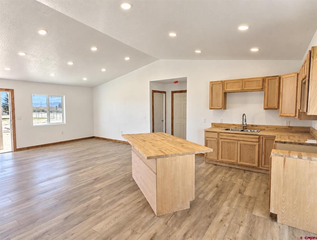 901 9th Street Property Photo 3