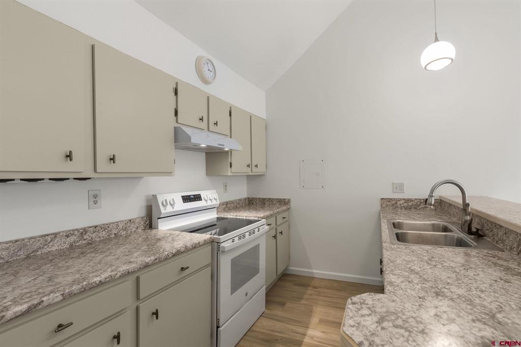 1135 Florida Road Property Photo 6